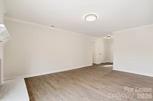 7224 Hackberry Ln, Charlotte, NC 28226 - Photo 11