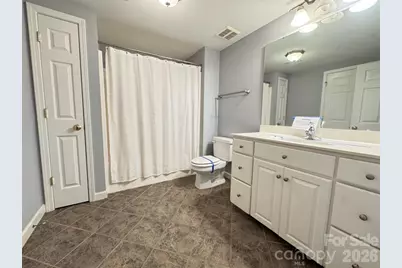 2421 Arden Gate Lane, Charlotte, NC 28262 - Photo 9