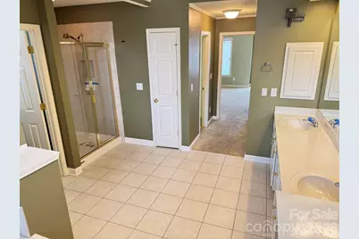 2421 Arden Gate Lane, Charlotte, NC 28262 - Photo 13