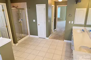 2421 Arden Gate Ln, Charlotte, NC 28262 - Photo 13