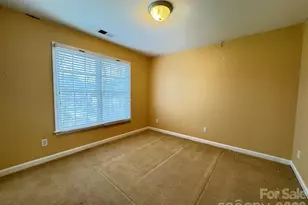 2421 Arden Gate Ln, Charlotte, NC 28262 - Photo 21