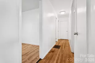 2701 Sonora Ln, Charlotte, NC 28208 - Photo 11