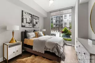 500 W Trade St, Charlotte, NC 28202 - Photo 23