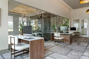 500 W Trade St, Charlotte, NC 28202 - Photo 9