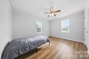 1004 Plymouth St, Gastonia, NC 28054 - Photo 11