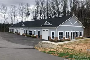 13106 Hazelbrook Ln, Cornelius, NC 28031 - Photo 25