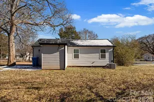 915 2nd St, Kings Mountain, NC 28086 - Photo 7