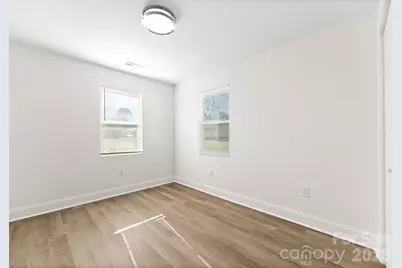 915 Second Street, Kings Mountain, NC 28086 - Photo 11