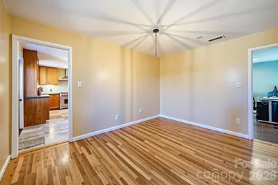 39 N Pershing Road, Asheville, NC 28805 - Photo 27