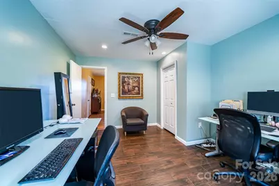 39 N Pershing Road, Asheville, NC 28805 - Photo 13