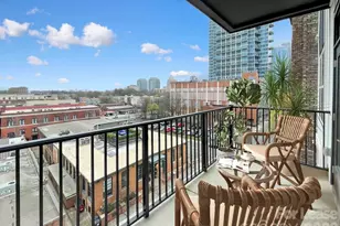 500 W Trade St, Charlotte, NC 28202 - Photo 35