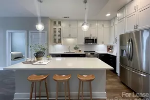 500 W Trade St, Charlotte, NC 28202 - Photo 33