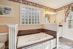 4634 Harbor View Terrace, Morganton, NC 28655 - Photo 17