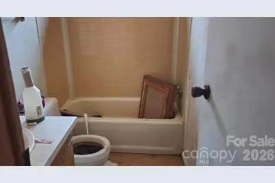 1142 Hidden View Loop, Marion, NC 28752 - Photo 13