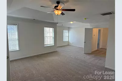 10931 Chastain Parc Drive, Charlotte, NC 28216 - Photo 9