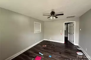 2445 Julia Ave, Charlotte, NC 28206 - Photo 3