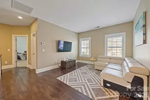 2404 Island Lake Dr, Charlotte, NC 28214 - Photo 25