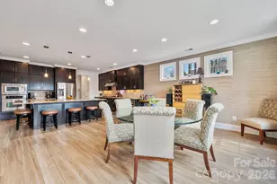 2404 Island Lake Dr, Charlotte, NC 28214 - Photo 7