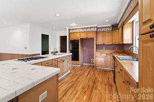 4259 US 70 Road W, Marion, NC 28752 - Photo 17