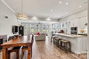 8718 Festival Wy, Charlotte, NC 28215 - Photo 9