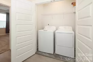 2245 Electric Ln, Charlotte, NC 28205 - Photo 23