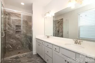 2245 Electric Ln, Charlotte, NC 28205 - Photo 17