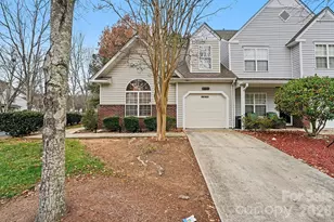 8331 Christmas Ct, Charlotte, NC 28216 - Photo 9