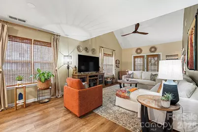 8331 Christmas Court #5401, Charlotte, NC 28216 - Photo 11