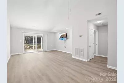 102 Llama Way, Black Mountain, NC 28711 - Photo 9