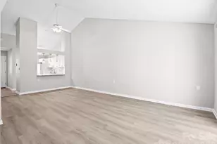 102 Llama Wy, Black Mountain, NC 28711 - Photo 7