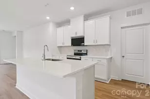 5037 Poplin Vly, Cherryville, NC 28021 - Photo 7