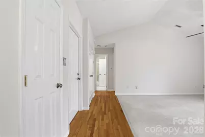 9209 Kings Canyon Drive, Charlotte, NC 28210 - Photo 7