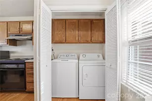 9209 Kings Canyon Dr, Charlotte, NC 28210 - Photo 19