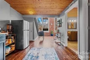 201 S Hoskins Rd, Charlotte, NC 28208 - Photo 9