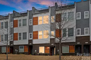 2310 Elizabeth Ml Pl, Charlotte, NC 28208 - Photo 23