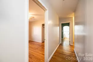 620 Diamondhead Dr NE, Lenoir, NC 28645 - Photo 33