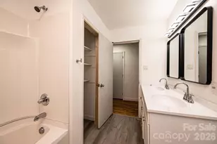 620 Diamondhead Dr NE, Lenoir, NC 28645 - Photo 29