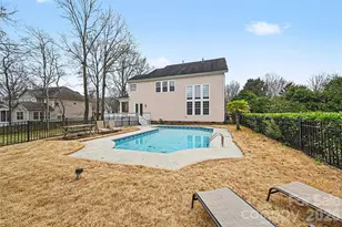 1305 Linden Glen Dr, Matthews, NC 28104 - Photo 43