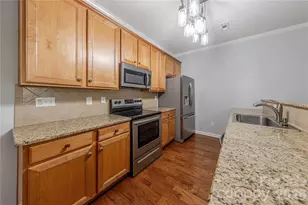 2147 Midnight Blue Ln, Fort Mill, SC 29708 - Photo 7