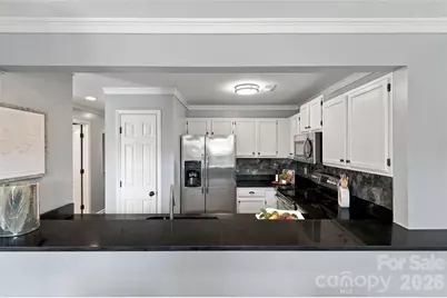 762 Marsh Road #7, Charlotte, NC 28209 - Photo 15