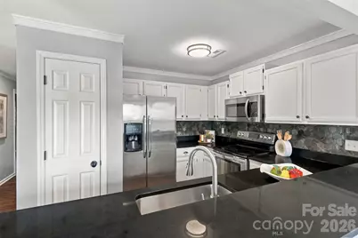 762 Marsh Road #7, Charlotte, NC 28209 - Photo 17