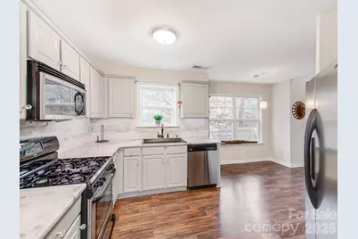 14204 Queens Carriage Place, Charlotte, NC 28278 - Photo 13