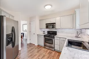 14204 Queens Carriage Pl, Charlotte, NC 28278 - Photo 15