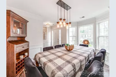 14204 Queens Carriage Place, Charlotte, NC 28278 - Photo 9