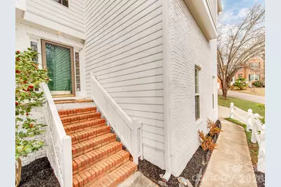 14204 Queens Carriage Place, Charlotte, NC 28278 - Photo 5