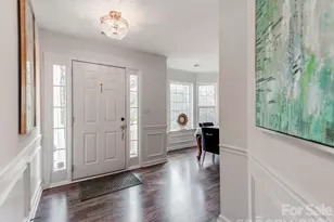 14204 Queens Carriage Pl, Charlotte, NC 28278 - Photo 7