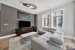 230 S Tryon St, Charlotte, NC 28202 - Photo 9