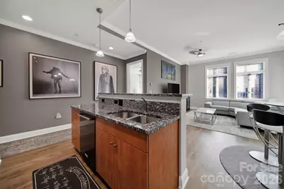 230 S Tryon Street #1004, Charlotte, NC 28202 - Photo 7