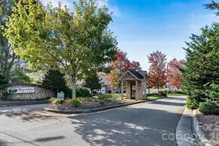 823 Wynnshire Drive, Hickory, NC 28601 - Photo 5