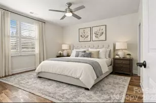 823 Wynnshire Drive, Hickory, NC 28601 - Photo 3